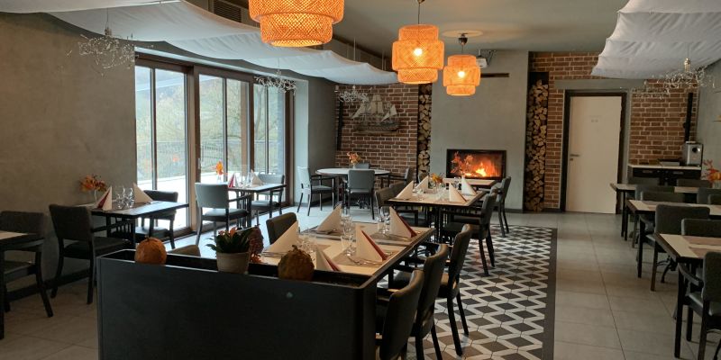 Hotel Mandát - Restaurace
