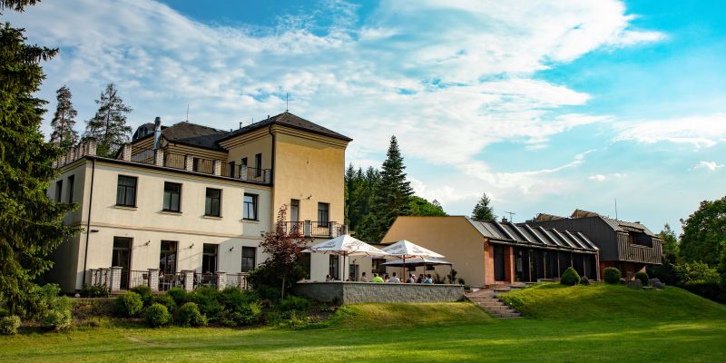 Hotel a školící centrum Samechov