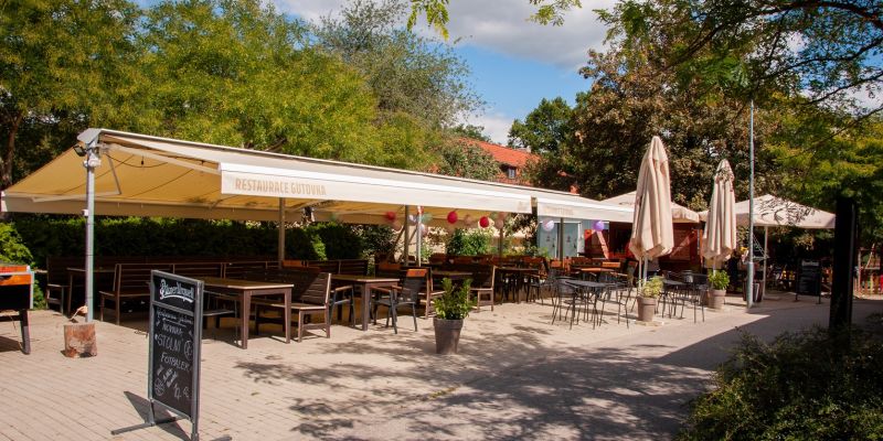 Restaurace Gutovka - Venkovní zahrádky