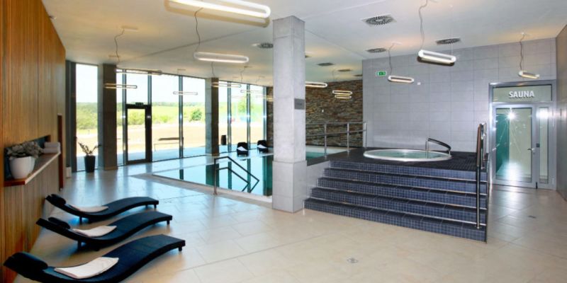Hotel Vinice Hnanice