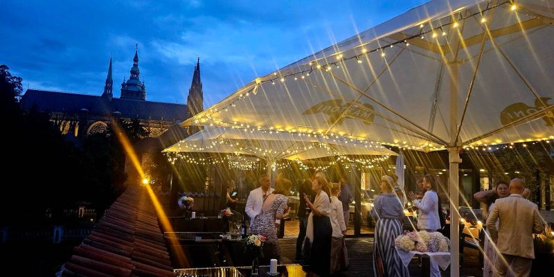 Restaurant Lví Dvůr