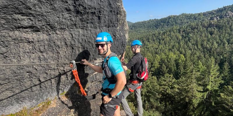Resort Malevil: místo, kam se nejezdí, ale vrací