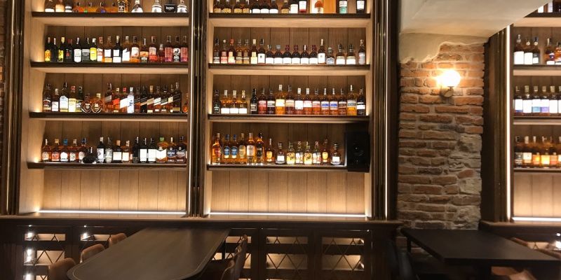 Whiskey Restaurant, Bar & Museum