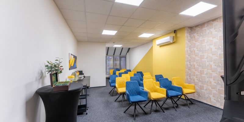 Zasedáme - Střední místnost Václavák