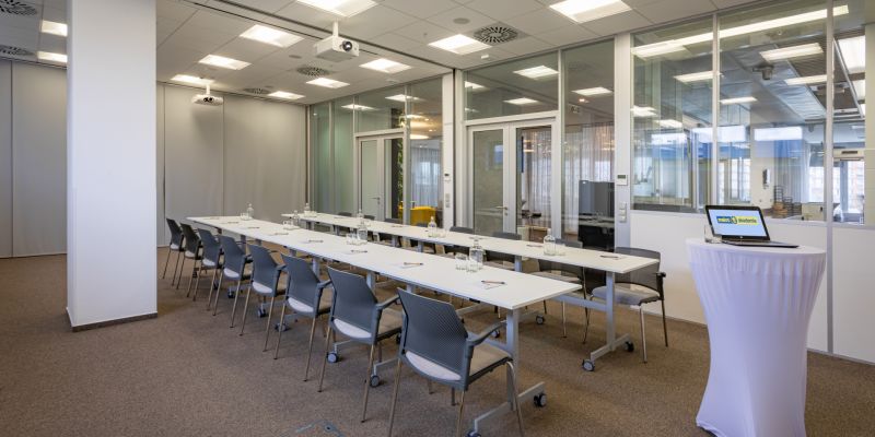 Makro Akademie - Zasedací místnost A + B