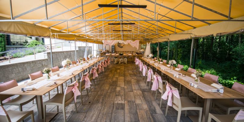 Restaurace a penzion Zděná bouda - Párty stan