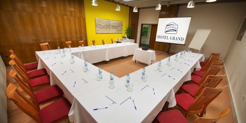 Hotel GRAND LITAVA Beroun - Žlutý salonek