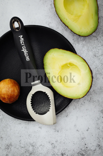 Microplane 3-in-1 Avocado Knife