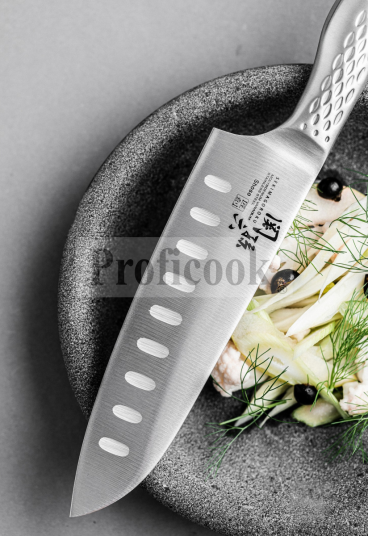Kai Seki Magoroku Shoso AB-5157 Santoku with a special cut